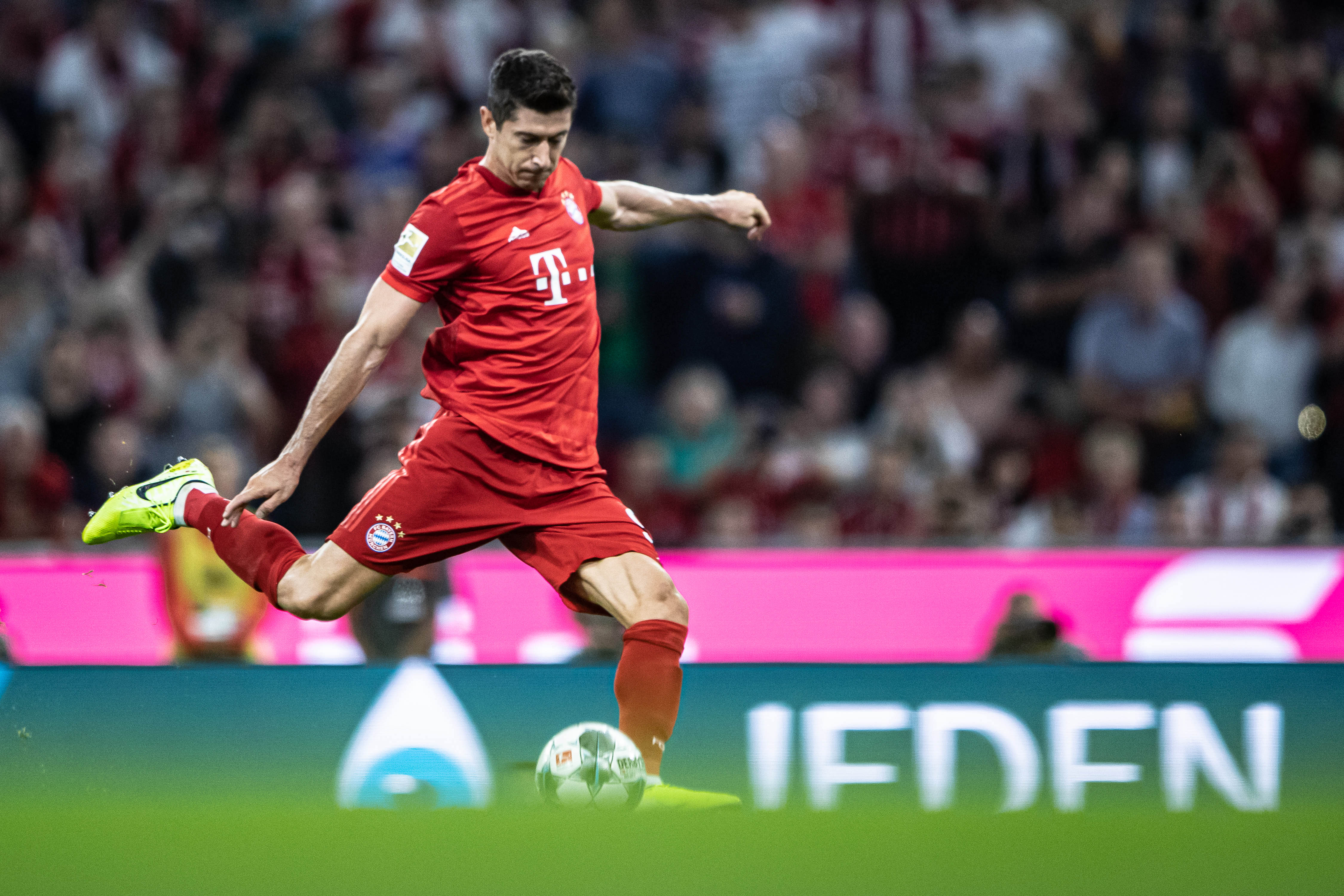 国安vs麦克阿瑟FC首发：塞鸟、张玉宁在列，法比奥替补（国安vs麦克阿瑟FC首发出炉：塞鸟携张玉宁先发，法比奥替补）