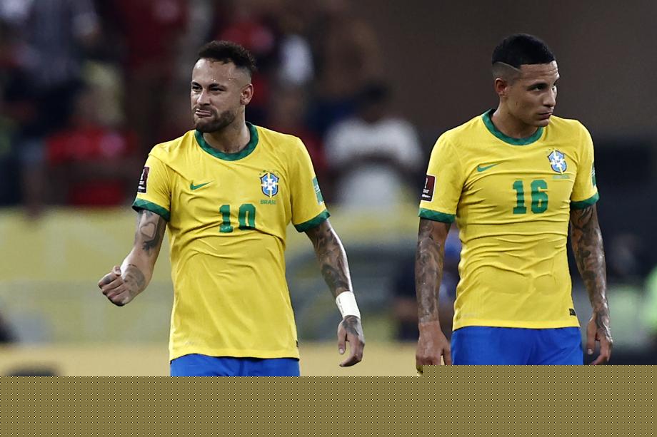 约基奇21+10+9砍下准三双，目送对手晋级淘汰赛（约基奇21分10篮板9助攻准三双难救主，对手挺进淘汰赛）