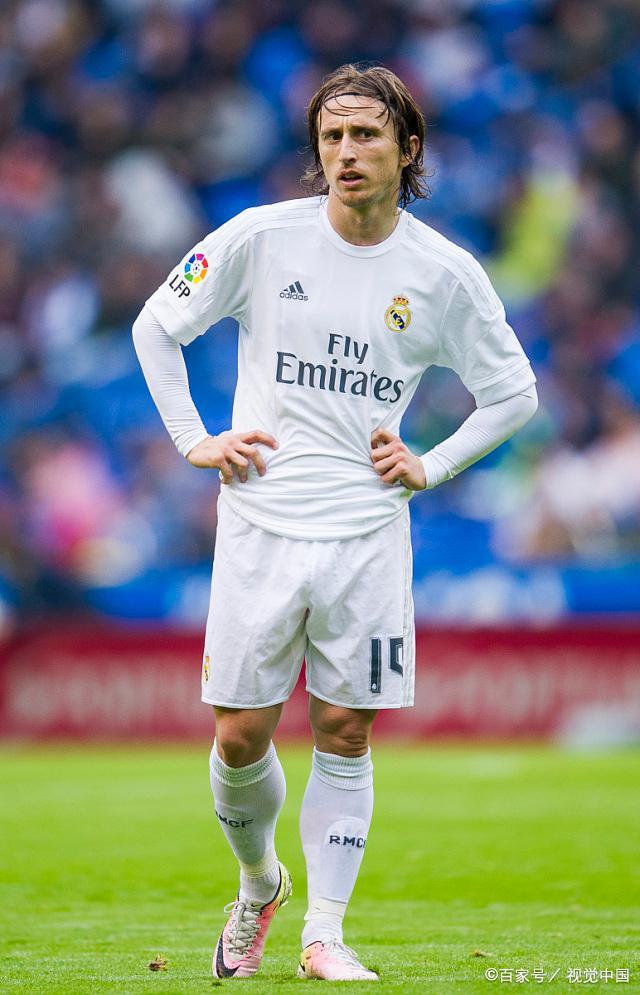 布冯：米兰现在所有运作都围绕出成绩展开，这必须归功于阿囧（布冯：米兰如今一切围绕成绩推进，这要归功于阿囧）