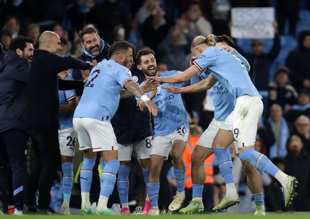 广岛前锋：亚冠与J联赛在身体对抗、速度等方面有很大区别（广岛锋将称亚冠与J联赛在对抗强度与速度等层面差异明显）