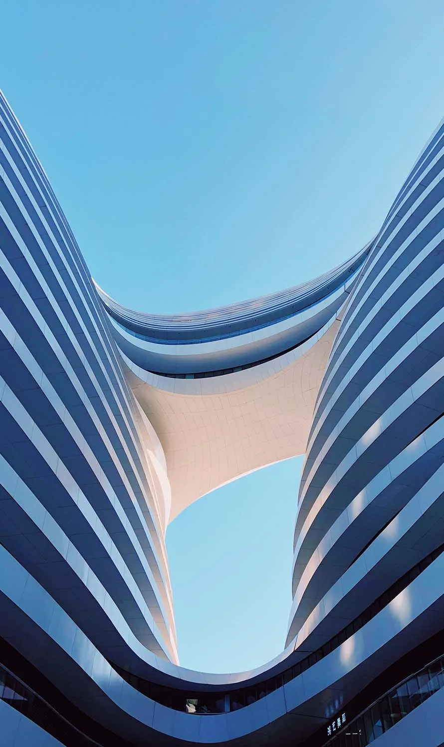 Sky Hotel - 球友体育2